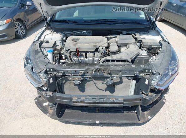 5NPE24AF8KH796285 2019 HYUNDAI SONATA Silver Widok z tyłu