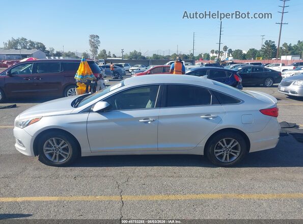 5NPE24AF9GH323132 2016 HYUNDAI SONATA Silver Սալոնի 360 աստիճան տեսք