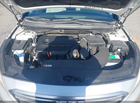 5NPE24AF9GH323132 2016 HYUNDAI SONATA Silver Հետևի տեսք