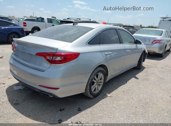 5NPE24AF9HH580194 2017 HYUNDAI SONATA Silver Задня права чверть