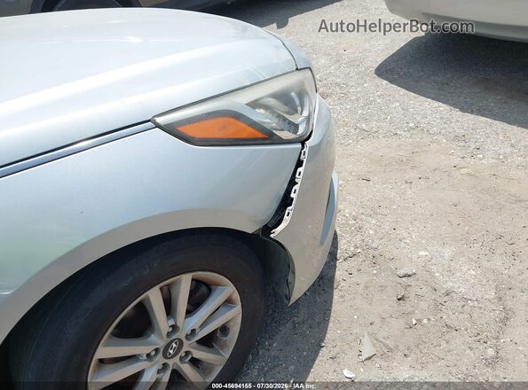5NPE24AF9HH580194 2017 HYUNDAI SONATA Silver Вид спереду