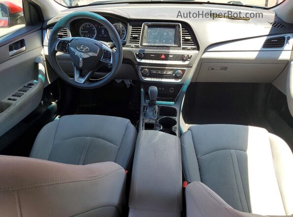 5NPE24AF9JH652677 2018 HYUNDAI SONATA Red წინა პანელის ხედი