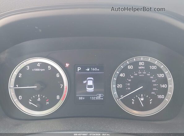 5NPE24AF9JH669706 2018 HYUNDAI SONATA White Vista de los asientos traseros