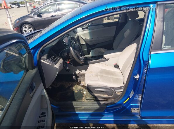 5NPE24AF9JH686831 2018 HYUNDAI SONATA Blue 