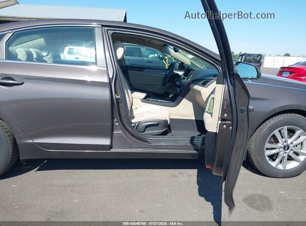 5NPE24AFXGH327299 2016 HYUNDAI SONATA Brown Widok wnętrza z przodu