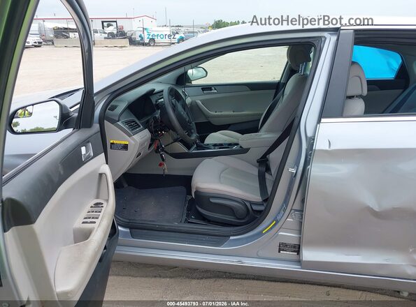 5NPE24AFXGH344569 2016 HYUNDAI SONATA Gray Вид салону спереду