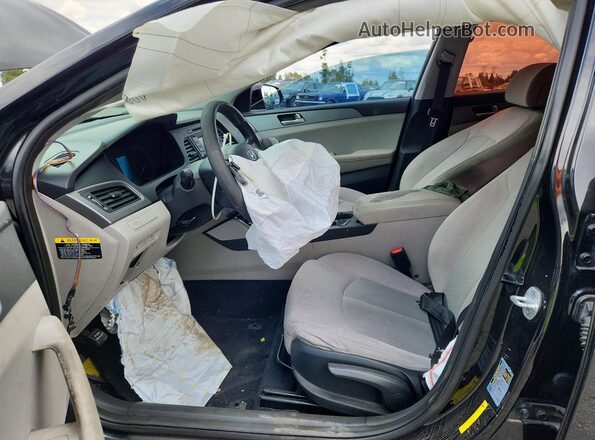 5NPE24AFXHH468942 2016 HYUNDAI SONATA Black Вид салону спереду