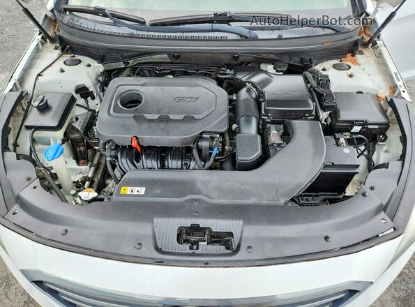 5NPE24AFXHH514382 2017 HYUNDAI SONATA White Rear interior view