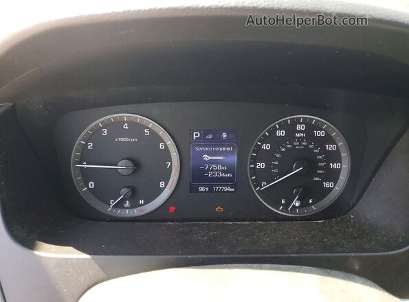 5NPE24AFXHH570399 2017 HYUNDAI SONATA Серебряный Вид щитка приборов