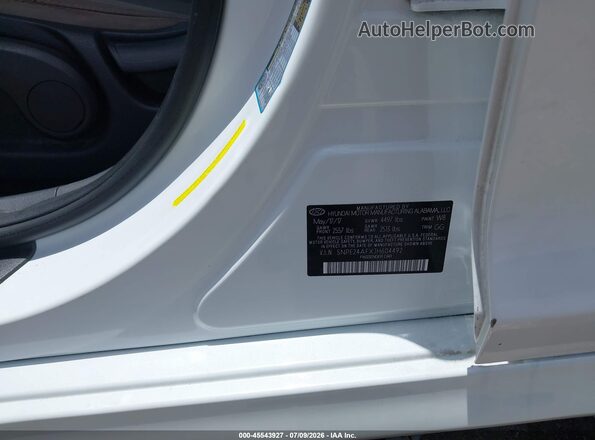 5NPE24AFXJH604492 2018 HYUNDAI SONATA White Widok komory silnika