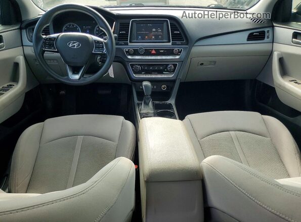 5NPE24AFXJH711994 2018 HYUNDAI SONATA Black Առջևի վահանակի տեսք