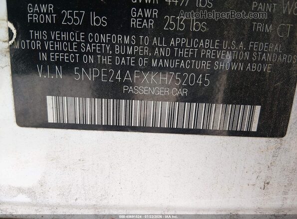 5NPE24AFXKH752045 2019 HYUNDAI SONATA White Widok komory silnika