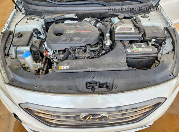 5NPE34AB2HH517643 2017 HYUNDAI SONATA White უკანა სალონის ხედი