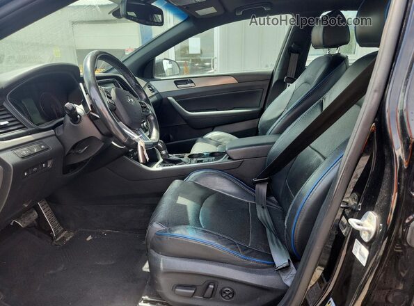 5NPE34AB3JH688066 2018 HYUNDAI SONATA Black Front interior view