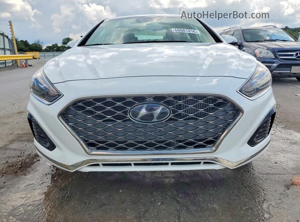 5NPE34AB4JH672958 2018 HYUNDAI SONATA White Widok z przodu