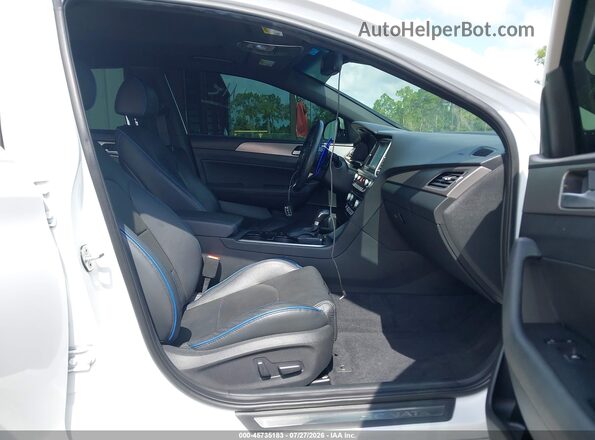 5NPE34AB5KH761343 2019 HYUNDAI SONATA White Вид салону спереду