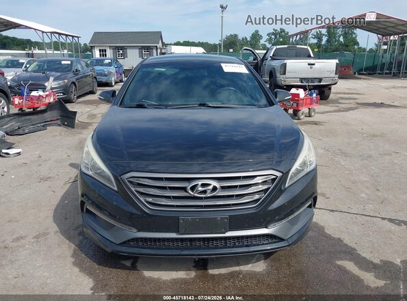 5NPE34AB7HH558981 2017 HYUNDAI SONATA Black უკანა სალონის ხედი