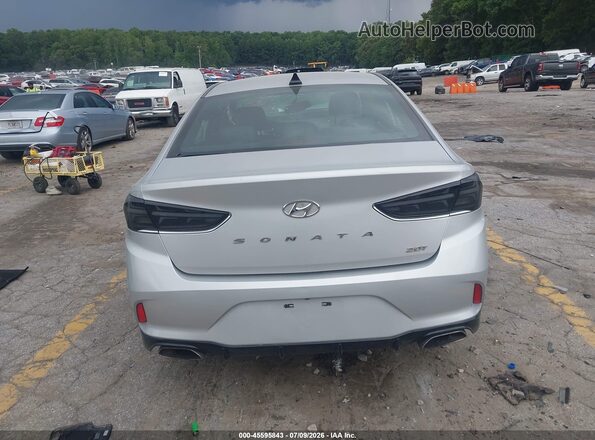 5NPE34AB8JH668072 2018 HYUNDAI SONATA Серебряный 