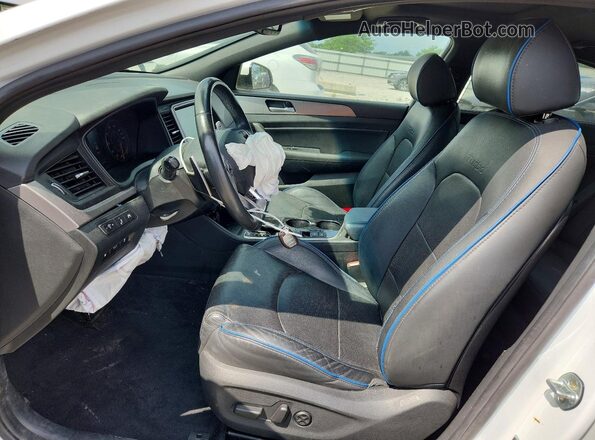 5NPE34AB9JH678500 2018 HYUNDAI SONATA White წინა სალონის ხედი