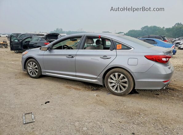 5NPE34AF0FH032899 2017 HYUNDAI SONATA Silver Trasero izquierdo