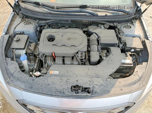5NPE34AF0FH032899 2017 HYUNDAI SONATA Silver Vista interior trasera