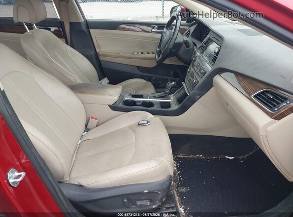 5NPE34AF0HH546514 2017 HYUNDAI SONATA Red Widok wnętrza z przodu