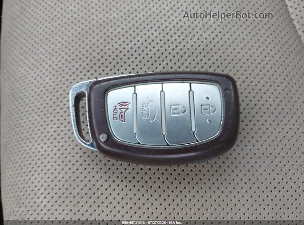 5NPE34AF0HH546514 2017 HYUNDAI SONATA Red Widok deski rozdzielczej