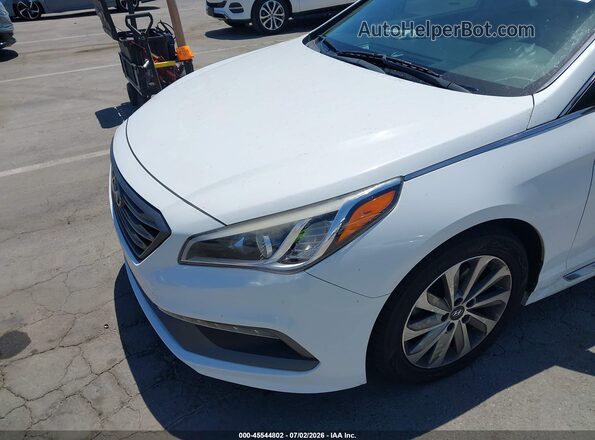 5NPE34AF0HH575527 2017 HYUNDAI SONATA White Vista frontal