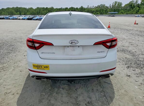 5NPE34AF0HH578945 2017 HYUNDAI SONATA White Rear view