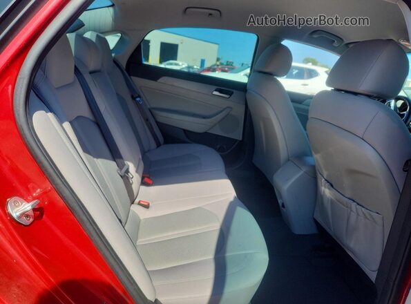 5NPE34AF0JH640169 2018 HYUNDAI SONATA Red Вид задніх сидінь