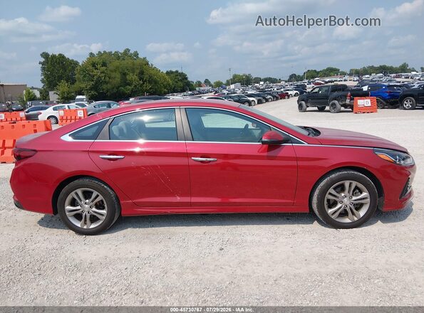 5NPE34AF0JH667193 2018 HYUNDAI SONATA Red უკანა სალონის ხედი