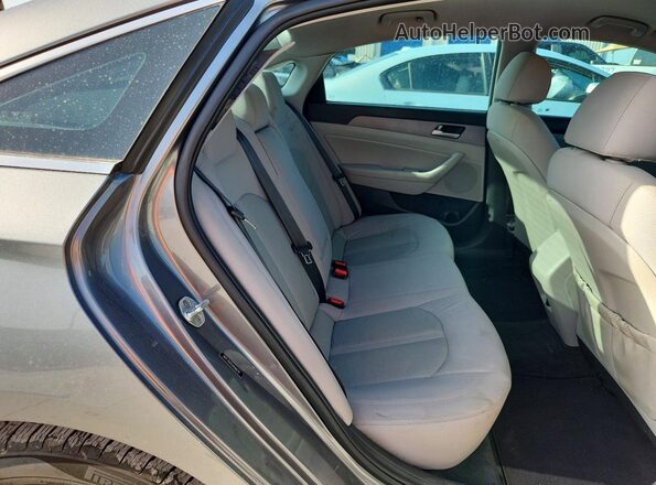 5NPE34AF0JH686679 2018 HYUNDAI SONATA Gray Vista de los asientos traseros