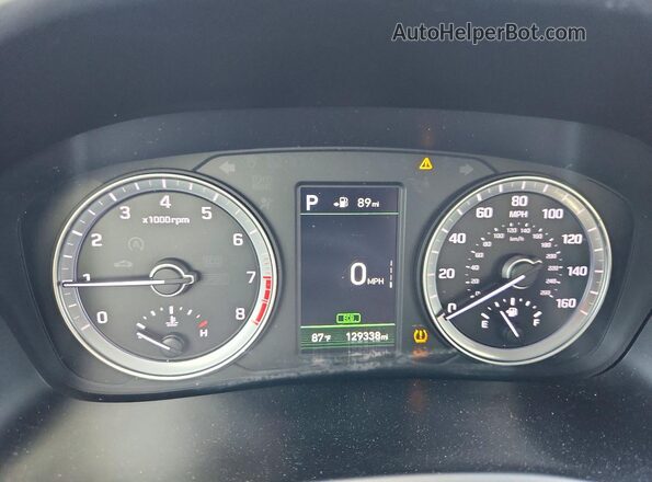 5NPE34AF0JH686679 2018 HYUNDAI SONATA Gray Vista del cuadro de instrumentos