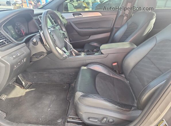 5NPE34AF0JH707756 2018 HYUNDAI SONATA Gray წინა სალონის ხედი