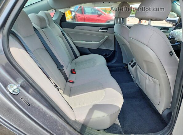 5NPE34AF0JH724086 2018 HYUNDAI SONATA Gray Vista de los asientos traseros