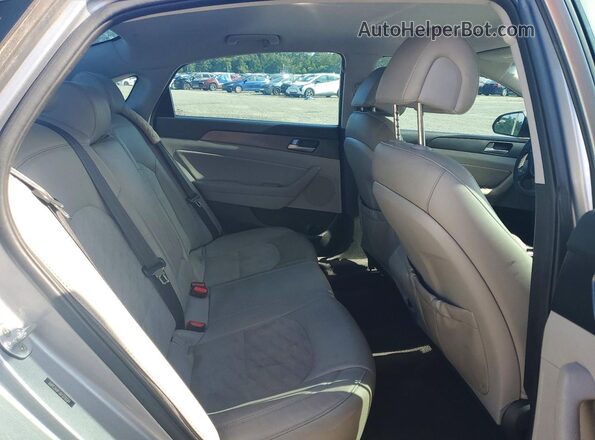 5NPE34AF1GH379224 2016 HYUNDAI SONATA Silver უკანა სავარძლების ხედი