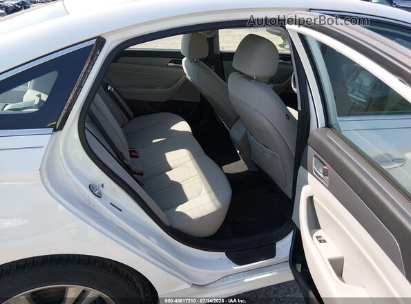 5NPE34AF1JH607732 2018 HYUNDAI SONATA White VIN կոդի պիտակի տեսք