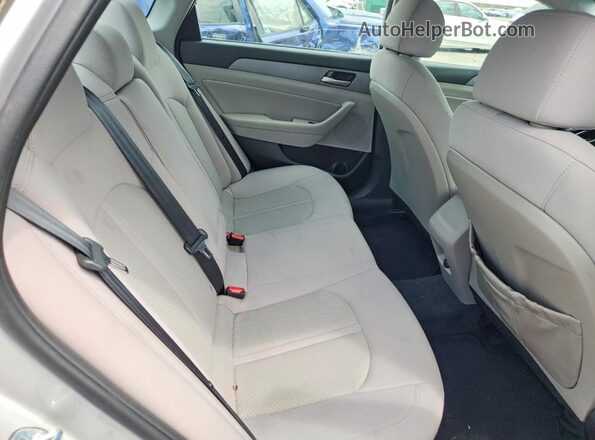 5NPE34AF1JH630654 2018 HYUNDAI SONATA Silver Вид задніх сидінь