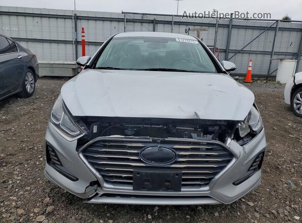 5NPE34AF1JH638656 2018 HYUNDAI SONATA Silver Front view