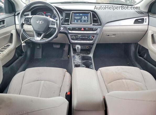 5NPE34AF1JH638656 2018 HYUNDAI SONATA Silver Dashboard view