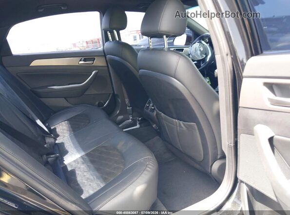 5NPE34AF1JH703750 2018 HYUNDAI SONATA Black VIN կոդի պիտակի տեսք