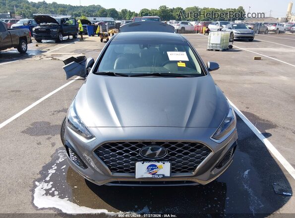 5NPE34AF1JH724386 2018 HYUNDAI SONATA Gray Vista interior trasera