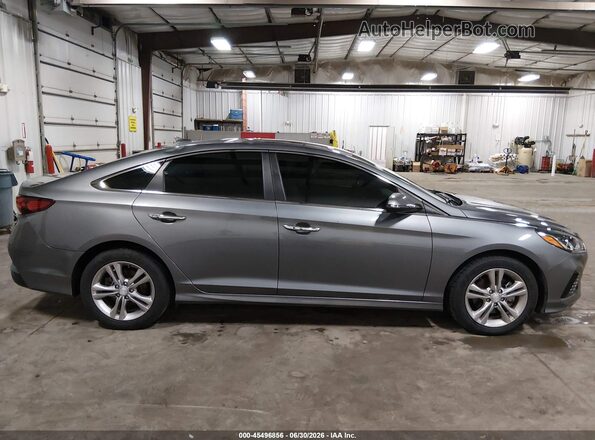 5NPE34AF1KH741691 2019 HYUNDAI SONATA Gray Вид задньої частини салону
