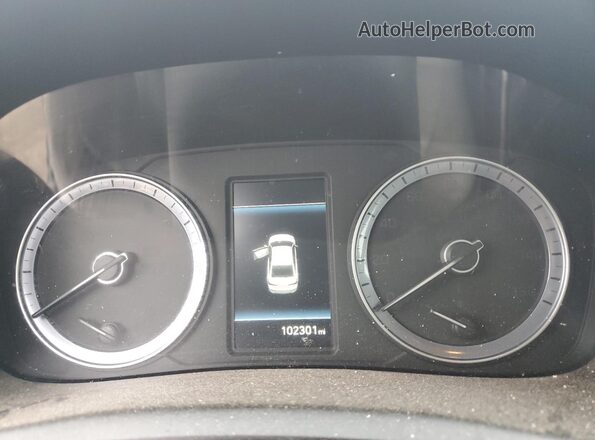 5NPE34AF1KH791863 2019 HYUNDAI SONATA Silver ხელსაწყოთა პანელის ხედი
