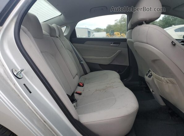 5NPE34AF1KH791863 2019 HYUNDAI SONATA Silver უკანა სავარძლების ხედი