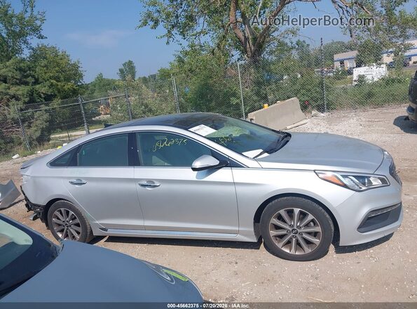5NPE34AF2GH310039 2016 HYUNDAI SONATA Tan Widok wnętrza z tyłu
