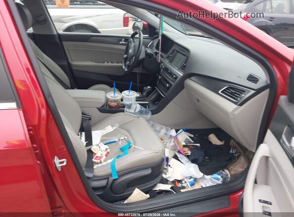 5NPE34AF2HH468446 2017 HYUNDAI SONATA Red Vista interior delantera