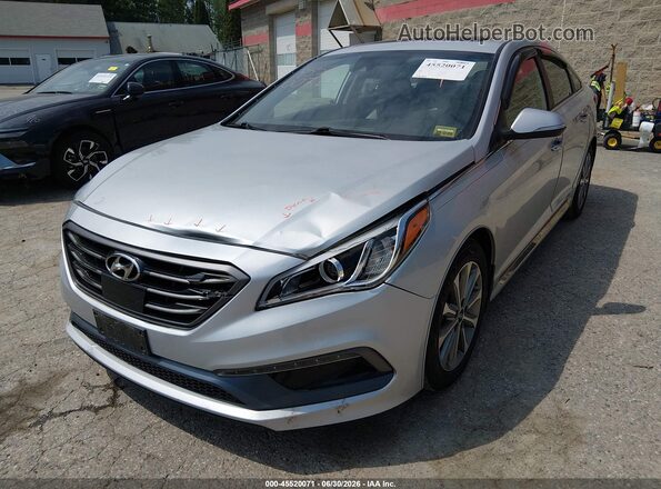 5NPE34AF2HH490608 2017 HYUNDAI SONATA Silver Вид спереду