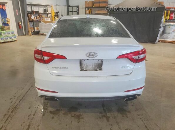5NPE34AF2HH561399 2017 HYUNDAI SONATA White Rear view