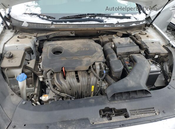 5NPE34AF2JH629545 2018 HYUNDAI SONATA Silver Widok wnętrza z tyłu